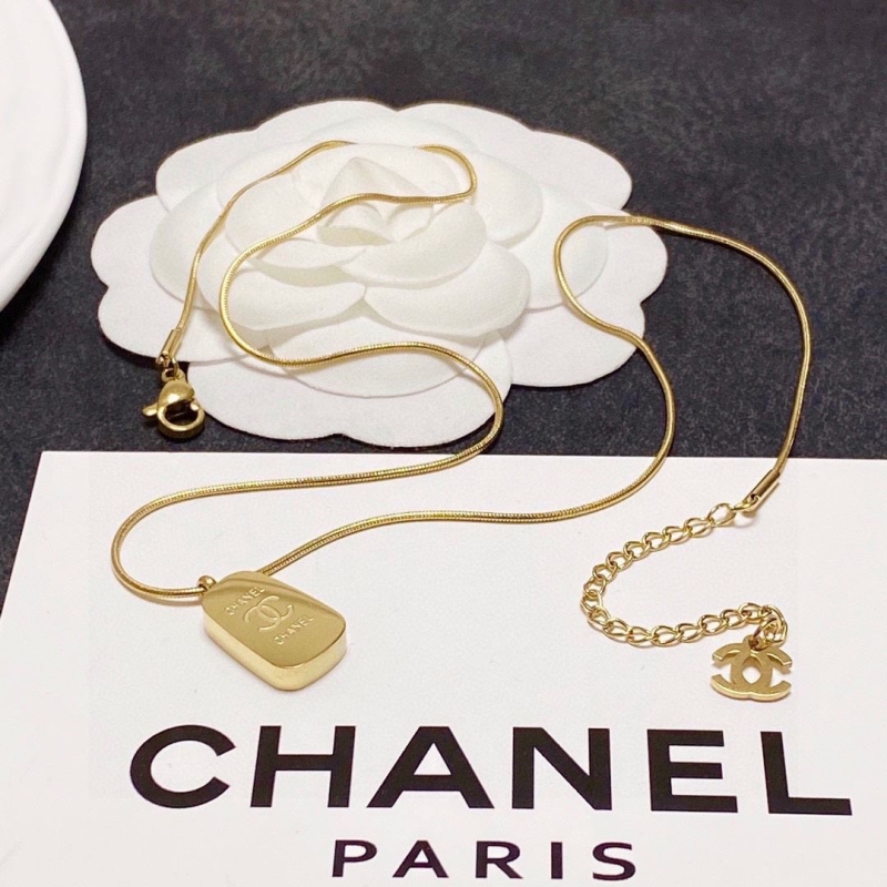 Chanel Necklaces